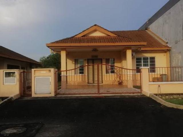 Rumah Seremban 3 Taman Lavender 88 untuk dijual