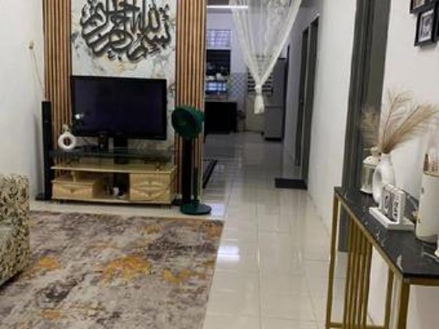 Rumah Setingkat Lanchang Height Untuk Dijual Bebas Banjir