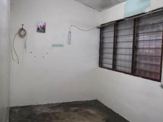 Rumah Setingkat Lebih Murah Untuk Dijual di Taman Ria