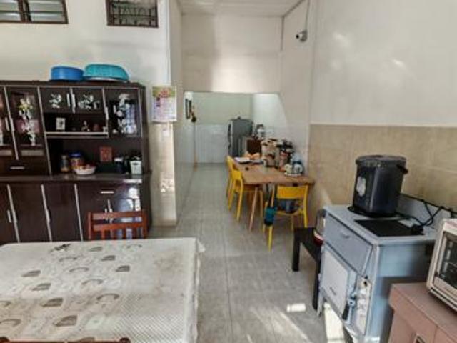 Rumah Setingkat Renovated Taman Ampangan Jaya Sikamat