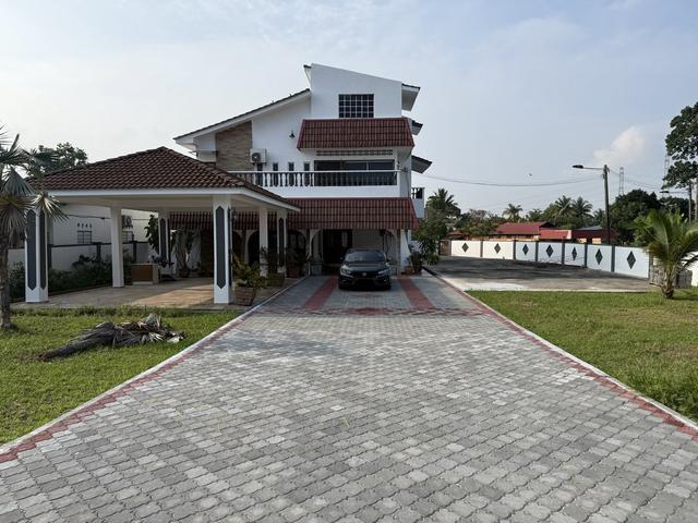 Rumah Sewa Ampangan UTC