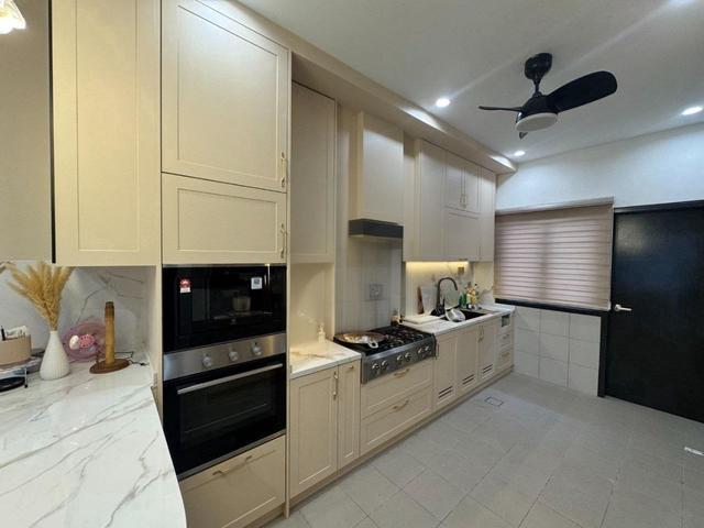 Rumah Sewa KLIA Serenia Aiora with Kitchen Cabinet 2 Storey House