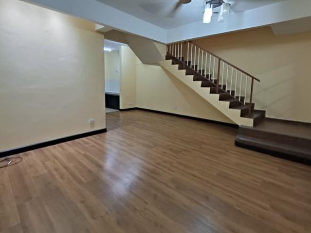 RUMAH SEWA Saujana Utama 2 Storey House Seri Pristana