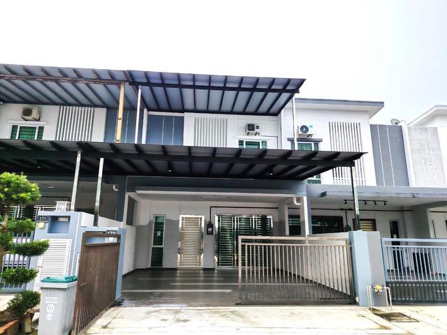 Rumah Sewa 2 Tingkat Seri Impian Kluang