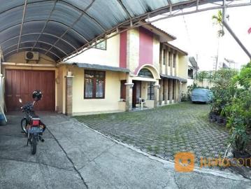 Rumah siap huni halaman luas di Gatot Subroto Kota Bandung