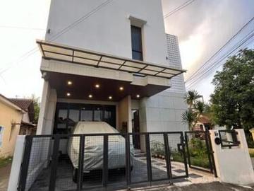 Rumah Siap Huni Semi Furnished 2 Lantai Dekat STIPRAM Banguntapan