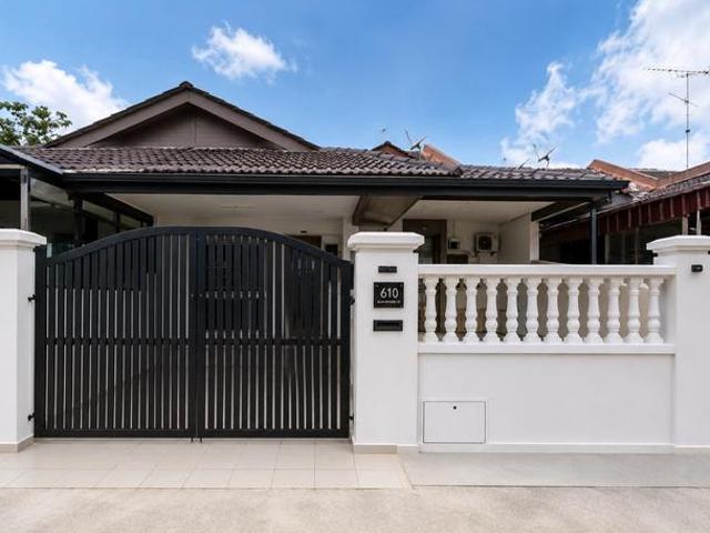 Rumah Siap Renovasi di Senai Utama Full loan