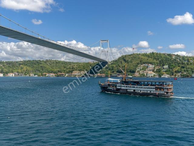 Rumelıhısarında Essız Teras Keyfı Ile Satılık Yalı Daıresı