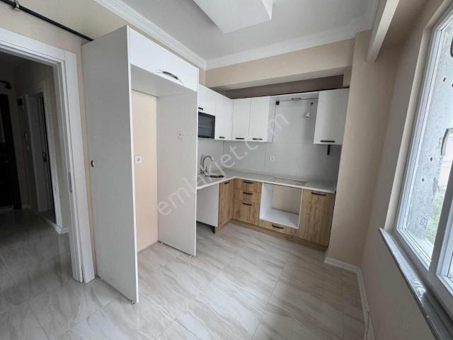 Rumeli Mahallesinde Yatırımlık Veya Oturumlık Sıfır 1+1 Daire