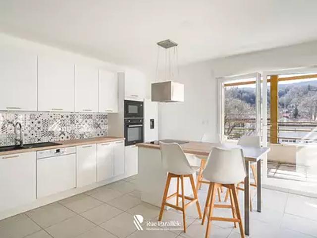 Rumilly 74150 Achat / Vente appartement 2 pièces t2 au dernier étage terrasse