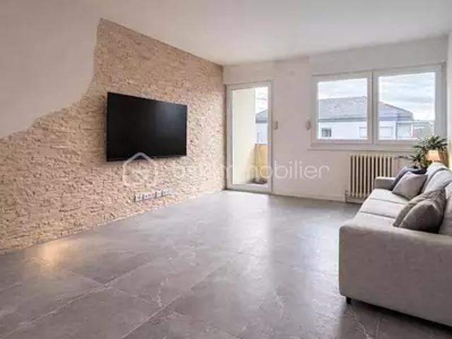 Rumilly 74150 Achat / Vente appartement 4 pièces t4 au dernier étage cave