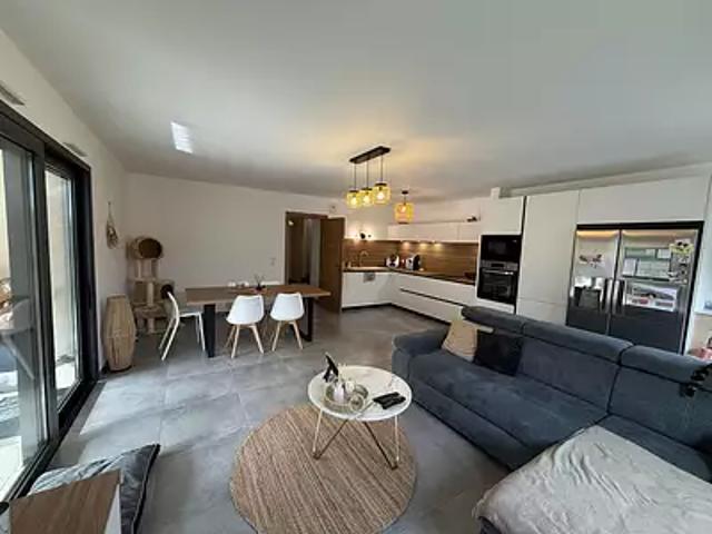 Rumilly 74150 Achat / Vente appartement 4 pièces t4 au dernier étage terrasse