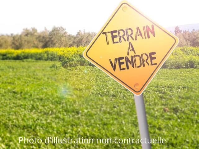 RUMILLY 74150 TERRAIN 676M²