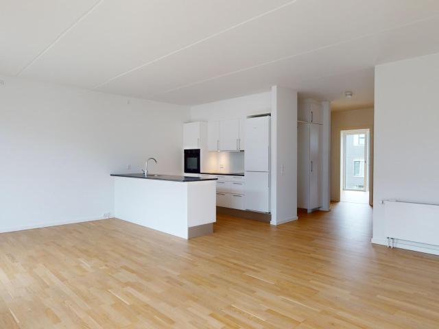 Rummelig og moderne 3 værelses lejlighed på teglholmen