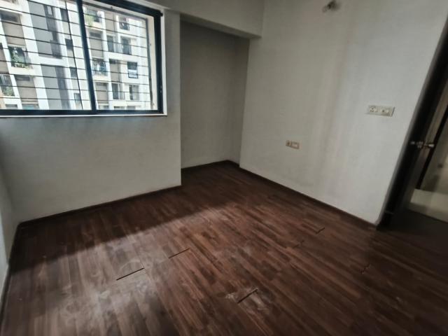 Runwal Gardens Phase I 1.5 Bedroom 535 Sq. Ft. Apartment in Dombivli East Thane Listing ID: #9635