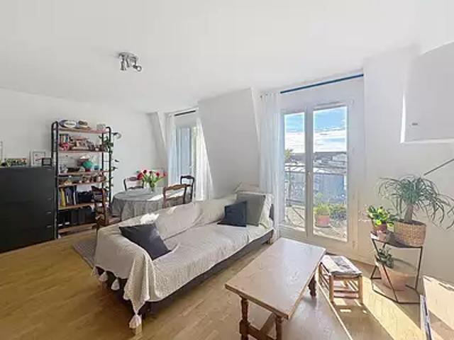 Rungis 94150 Achat / Vente appartement 3 pièces t3 au dernier étage terrasse