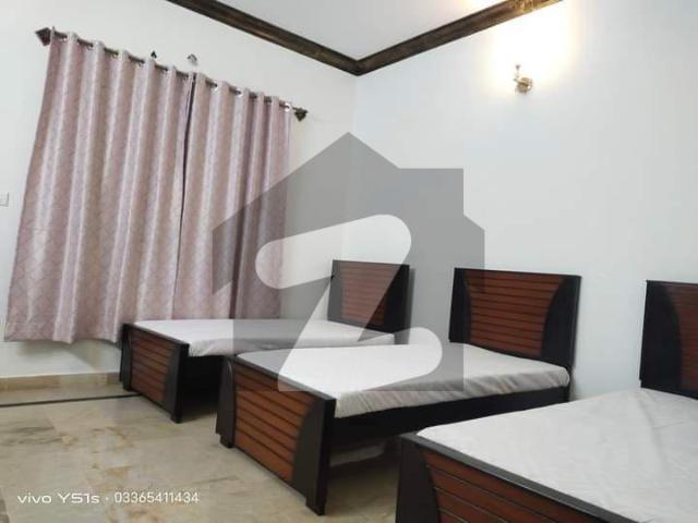 Running Girls Hostel House For Rent G 10/4