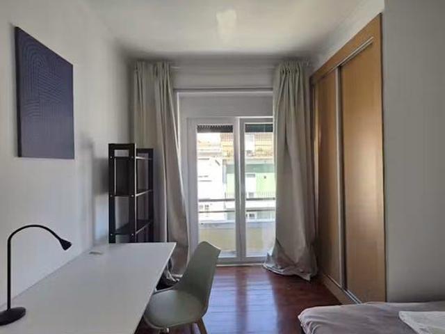 Rua Cavaleiro de Oliveira, Lisbon, Lisbon 1170 088