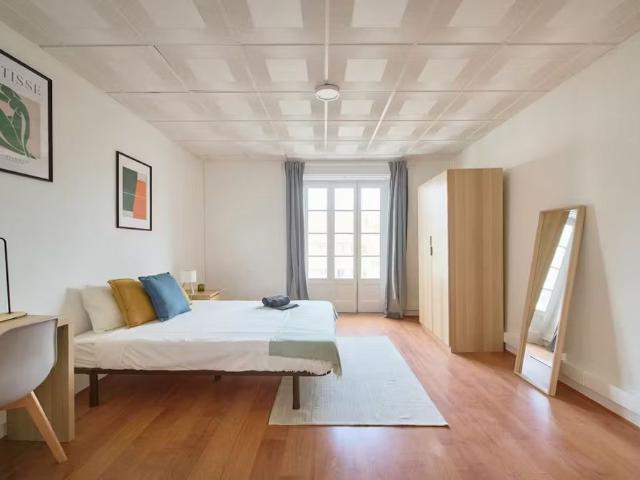Rua Alexandre Herculano, Lisbon, Lisbon 1150 005
