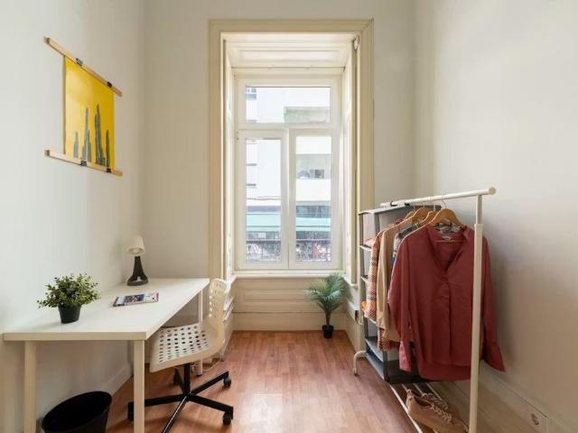 Rua Almeida e Sousa, Lisbon, Lisbon 1350 271