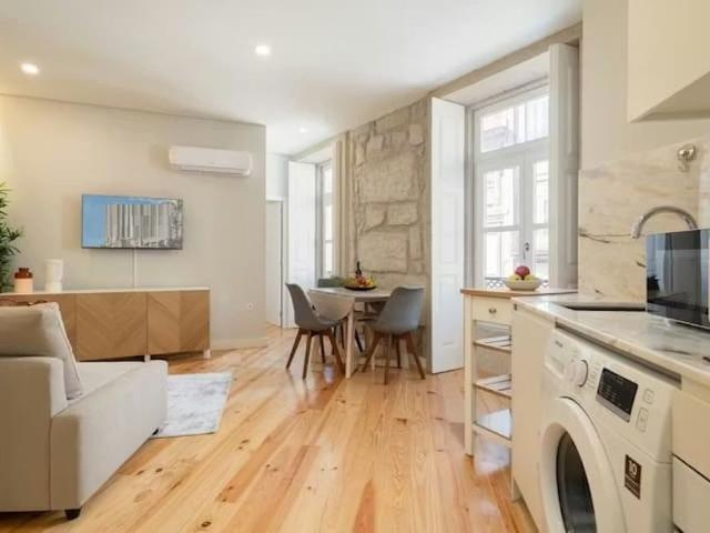 Rua do Bonjardim, Porto, Braga 4000 125