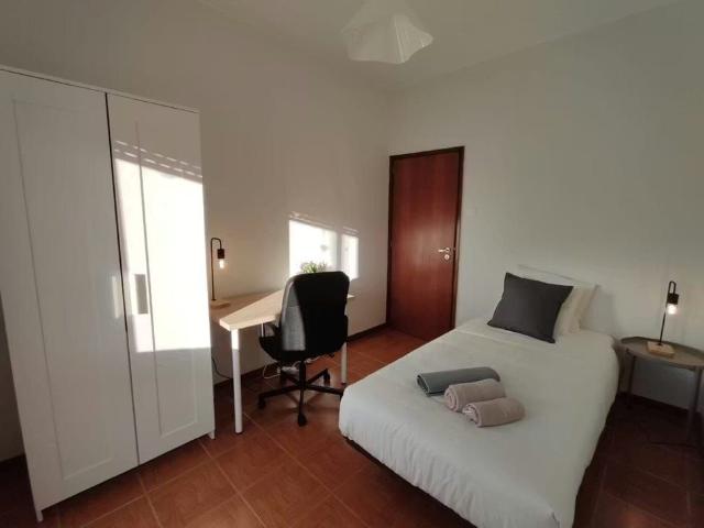 Rua do Doutor Mário de Vasconcelos e Sá, Porto, Braga 4050 352