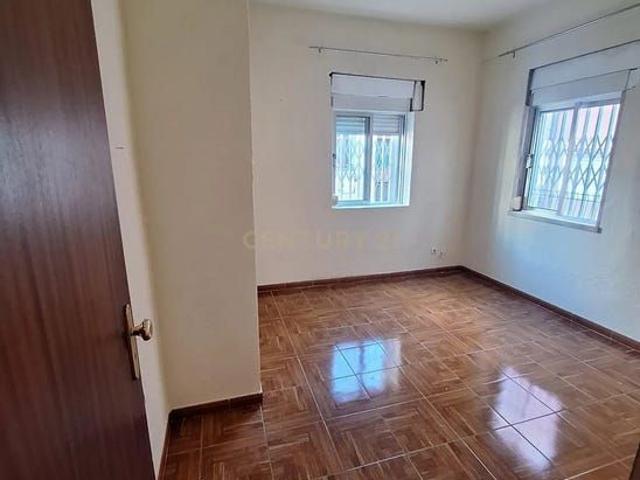 RUA DAS ROSEIRAS 151, São Domingos de Rana, Lisbon 2785 158