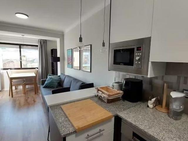 Rua de Faria Guimarães, Porto, Braga 4000 377