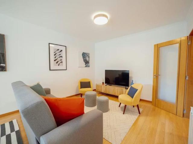 Rua de Oliveira Monteiro, Porto, Braga 4050 352