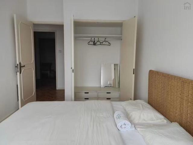 Rua de Miguel Bombarda, Porto, Braga 4050 379