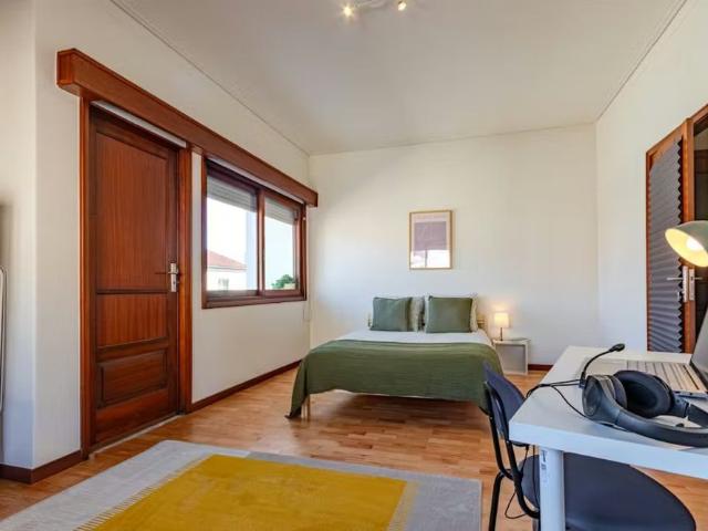 Rua João de Oliveira Ramos, Porto, Braga 4000 099