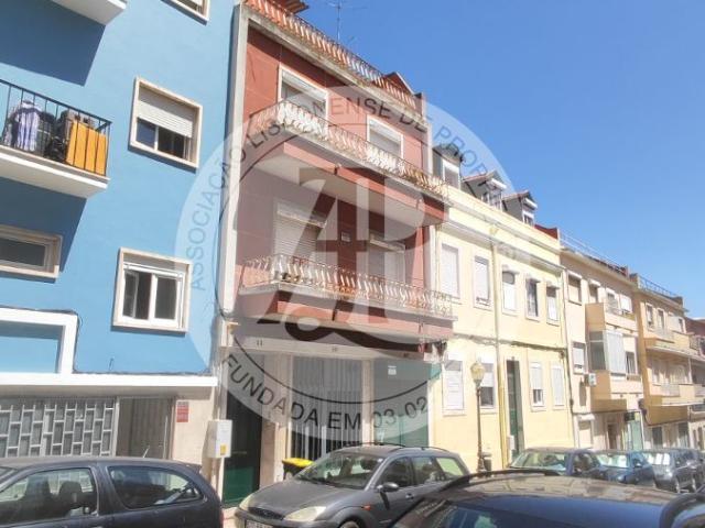 RUA SABINO DE SOUSA 68 3º. LISBOA