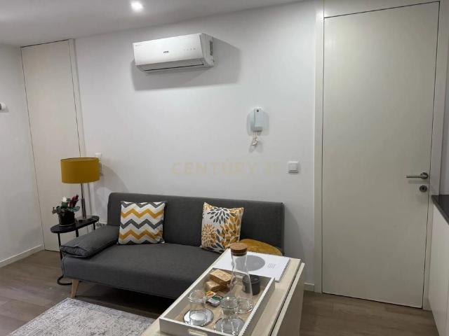 Rua Vasco da Gama 77, Vila Nova de Gaia, Portugal, Santa Marinha, Vila Real 4400 603