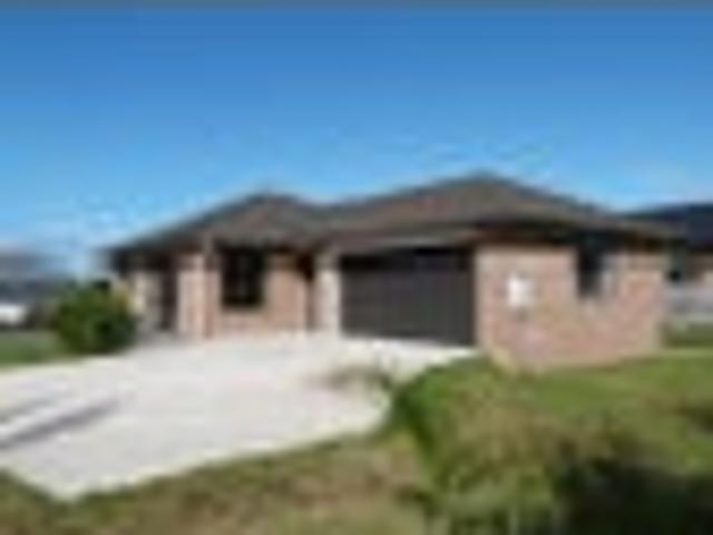 Ruakaka, 4 bedrooms, $680 pw