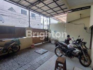 Ruang Usaha disewa di Tanjung Duren, Jakarta Barat