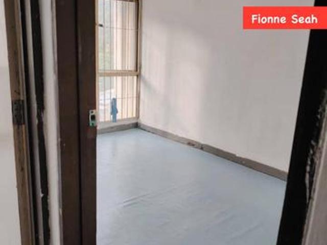 Ruby Apartment Paya Terubong Freehold 3 Rooms