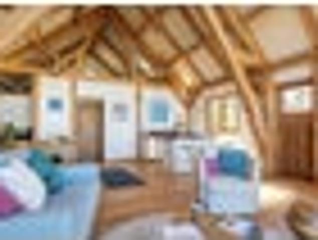 Ruby Bay, 1 bedroom, $595 pw
