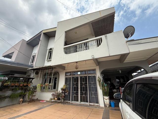Rubber Road Double Storey Semi Detached House For Sale