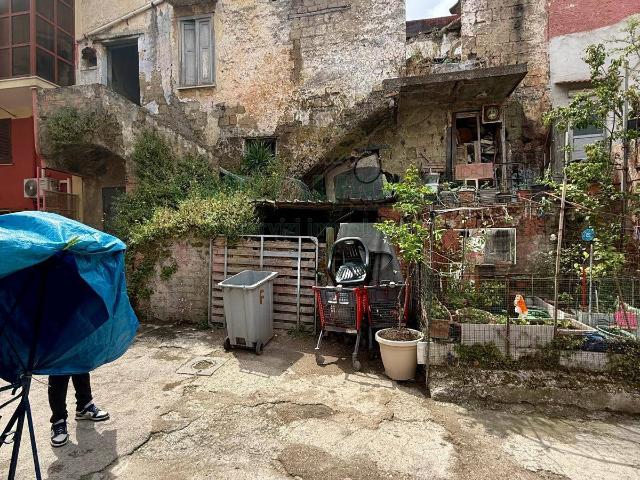 Rudere in vendita a Pomigliano d'Arco