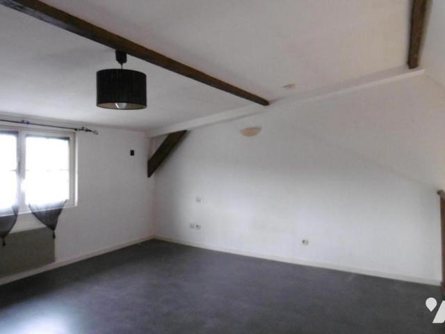 rue charles Morin: appartement de 2 pièces en duplex