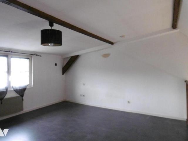 rue charles Morin: appartement de 2 pièces en duplex