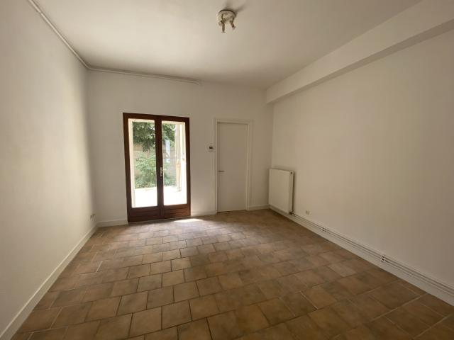 RUE CHAVAILLAUD