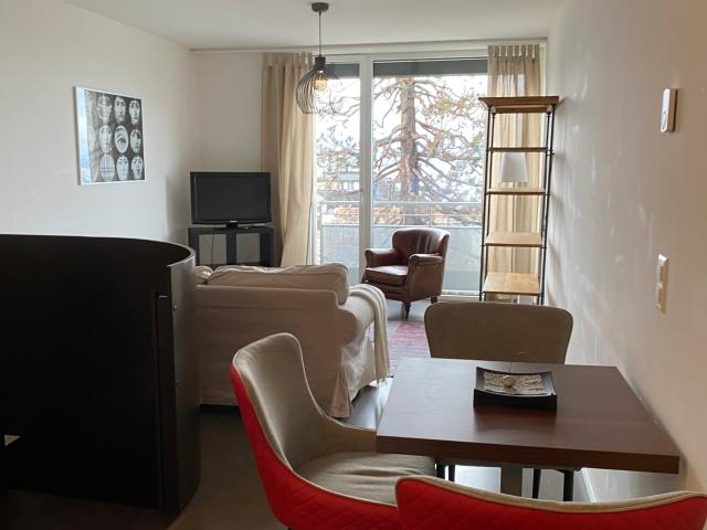 Rue Beau Séjour 8 Lausanne – 2.5 p – 6ème Duplex – E06.14