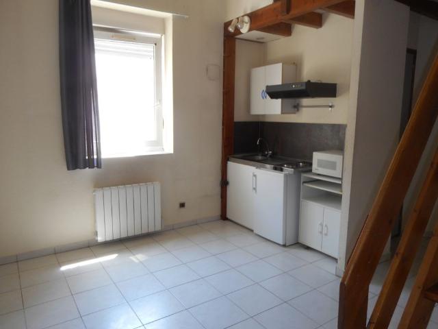 RUE BELIN, Reims