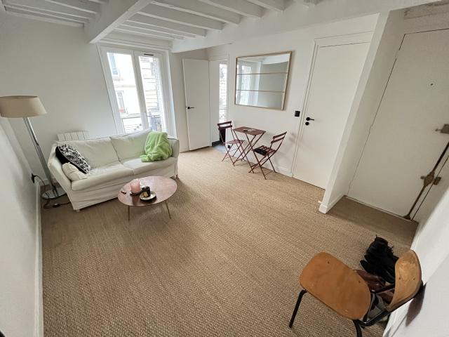 Rue Daguerre 2 Pièces de 27m2 / en parfait état