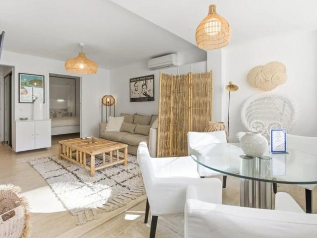 RUE D'ANTIBES 3P REFAIT A NEUF