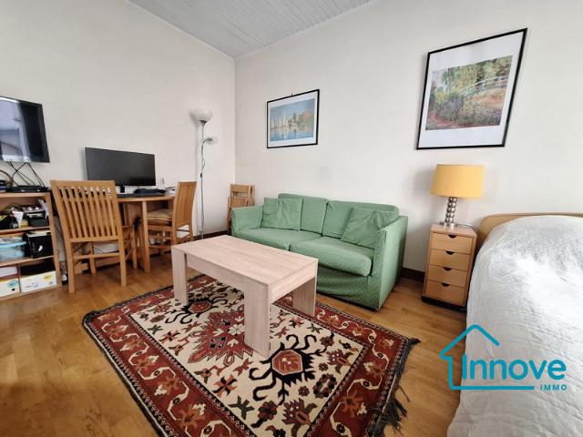 Rue d'Armaillé 17ème: Studio traversant, ultra fonctionnel