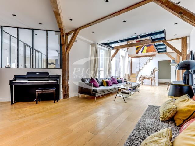 RUE DE CONSTANTINOPLECatherine PiguetAlma Immobilier
