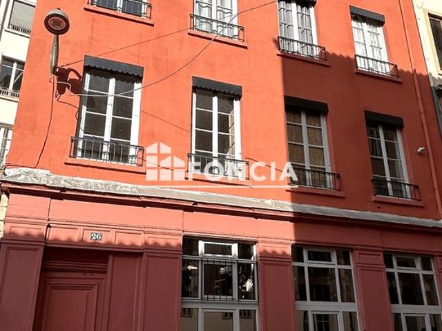 Rue de flesselles / dernier etage