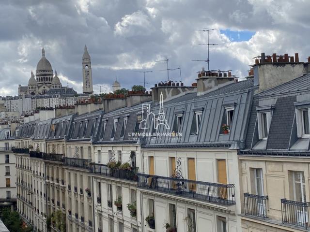 RUE DE SUEZ: T2 EN ÉTAGE ÉLEVÉ AVEC VUE SPLENDIDE